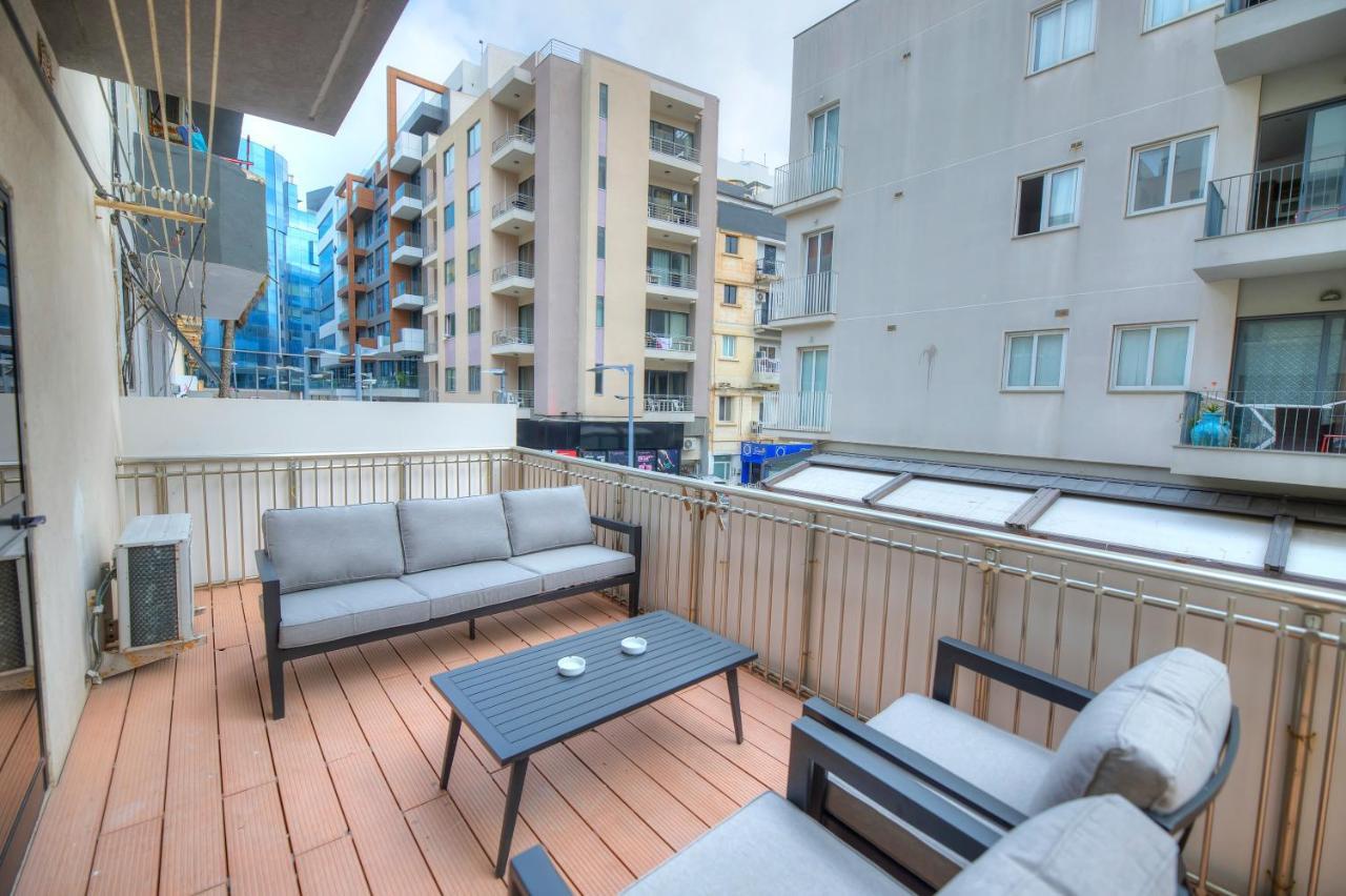 2Bedroom With Large Terrace In Paceville Jpor1-1 Saint Julian's Bagian luar foto