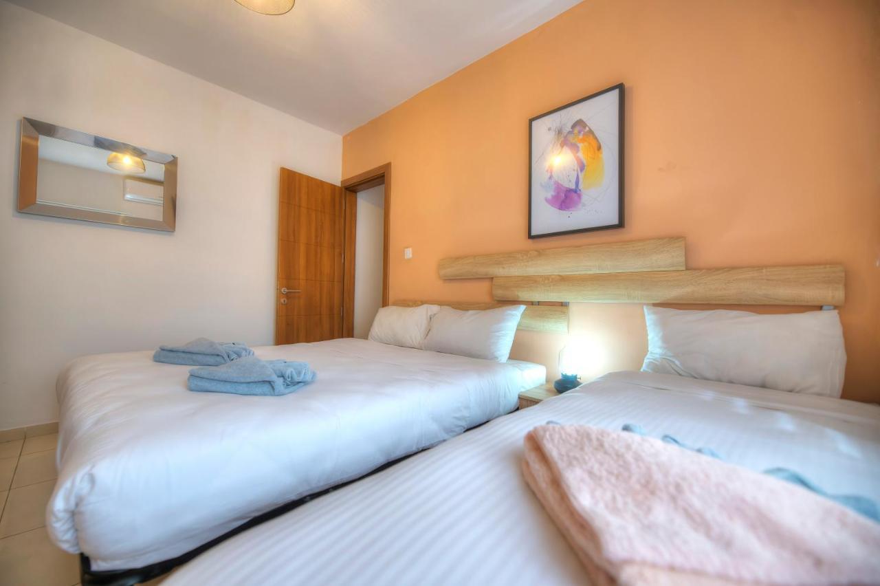 2Bedroom With Large Terrace In Paceville Jpor1-1 Saint Julian's Bagian luar foto